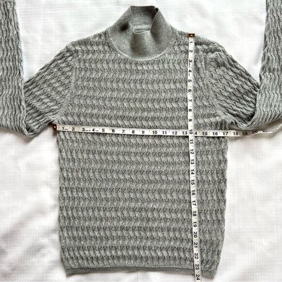 GAP Pointelle Turtleneck Silver Metallic Simmer Lightweight Sweater - Picture 12 of 14